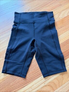 lululemon Invigorate high-rise shorts 8”